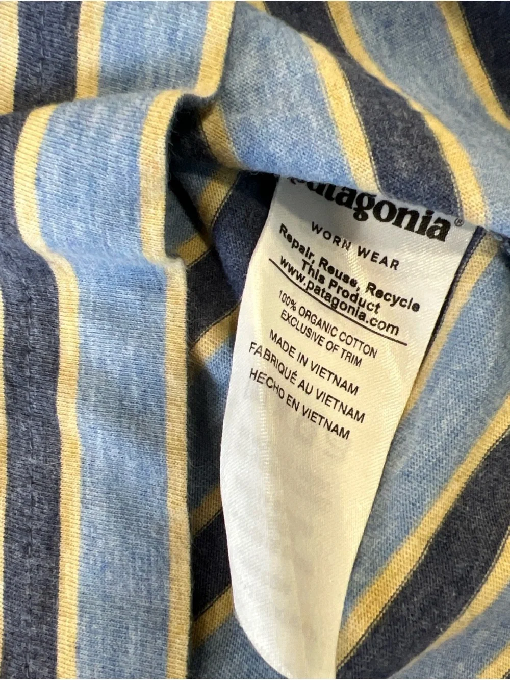 Patagonia Striped Polo Short Sleeve Tee Shirt Men’s Large Blue Yellow Casual